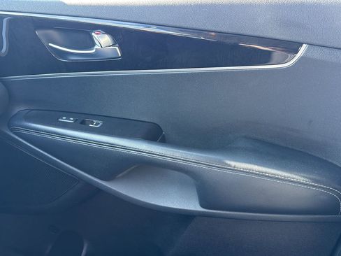 Used 2016 Kia Sorento LX FWD image 23