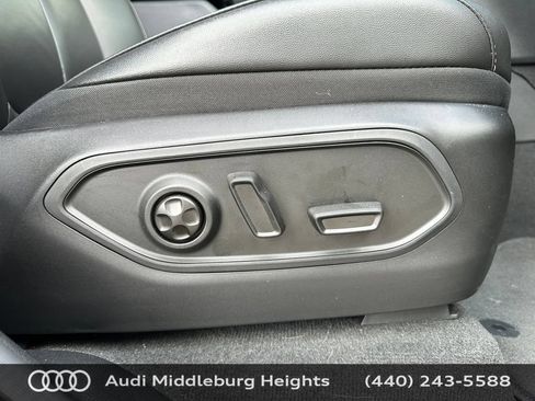 Used 2023 Jeep Grand Cherokee L Limited w/ Trailer Tow Group (B) AWD/4WD image 19