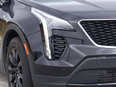 Certified 2023 Cadillac XT4 Sport w/ Cold Weather Package image 9