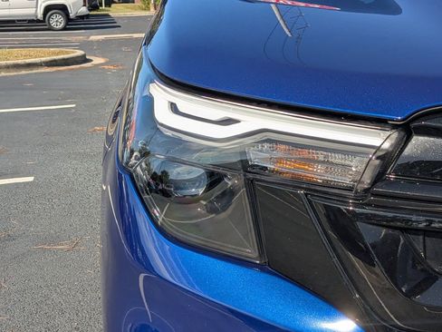 Used 2025 Subaru Forester Sport image 11