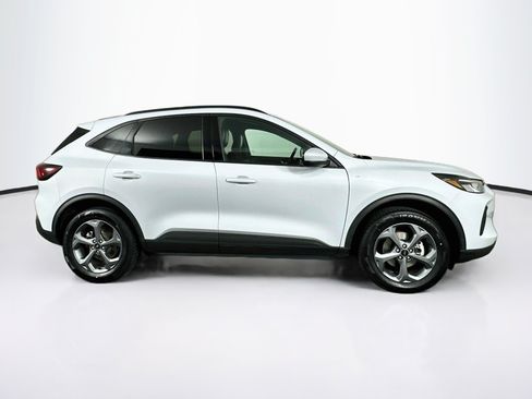 Used 2025 Ford Escape ST-Line Select AWD/4WD image 10
