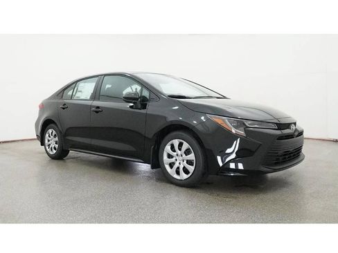 New 2026 Toyota Corolla LE FWD image 36