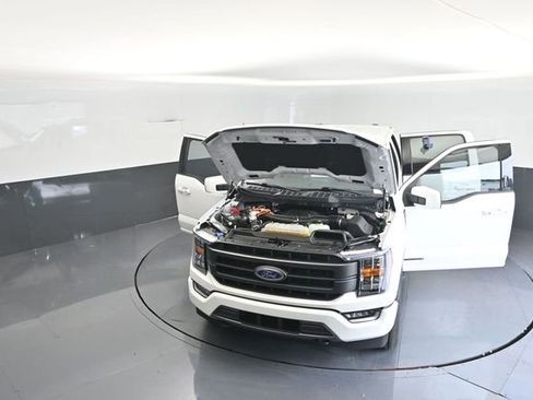 Certified 2023 Ford F150 Lariat AWD/4WD image 40