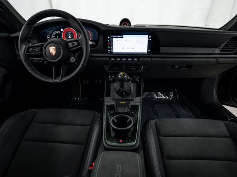 Certified 2026 Porsche 911 GT3 RWD image 13