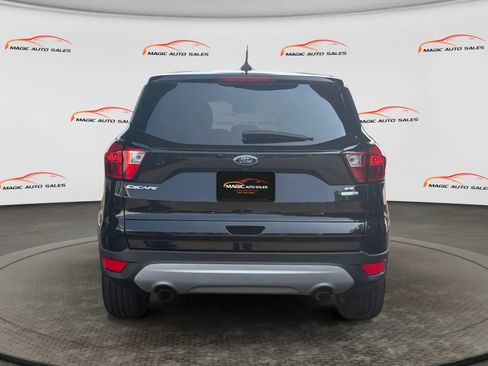 Used 2019 Ford Escape SE AWD/4WD image 8
