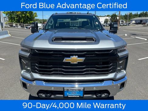 Used 2026 Chevrolet Silverado 2500 W/T AWD/4WD image 11