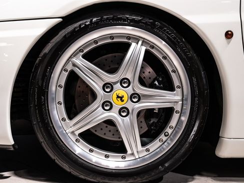 Used 2004 Ferrari 360 Spider image 22