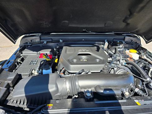 Certified 2026 Jeep Wrangler Unlimited Rubicon image 10