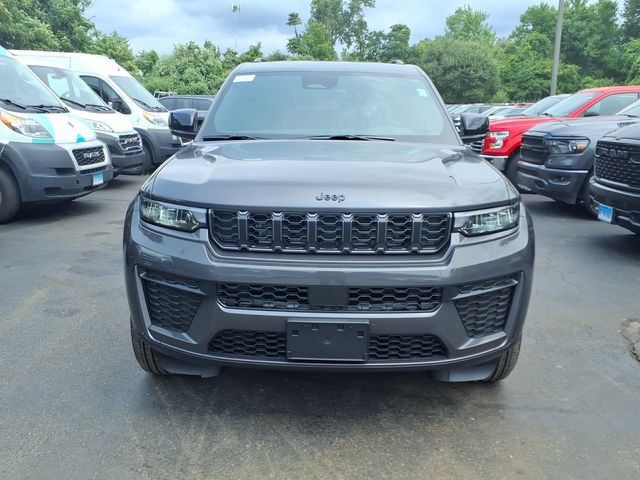 New 2026 Jeep Grand Cherokee L 4WD image 3