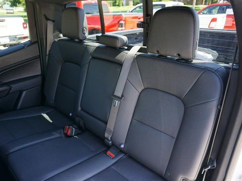 Used 2024 Chevrolet Colorado LT w/ LT Convenience Package III AWD/4WD image 25