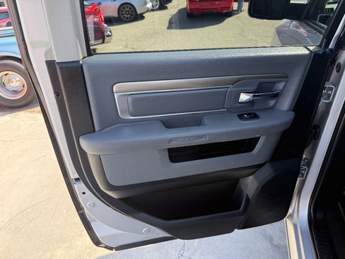 Used 2017 RAM 1500 Big Horn AWD/4WD image 14