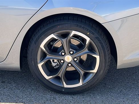 Certified 2024 Chevrolet Malibu LT image 5