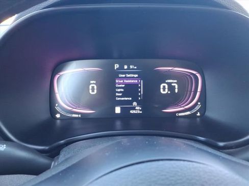 Used 2024 Kia Soul LX w/ Option Group 015 image 25