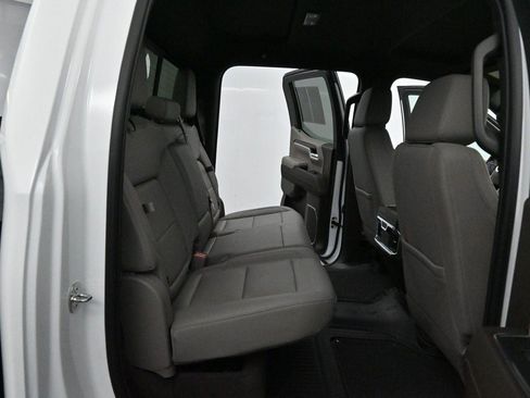 Used 2023 GMC Sierra 1500 SLT w/ SLT Premium Plus Package AWD/4WD image 34