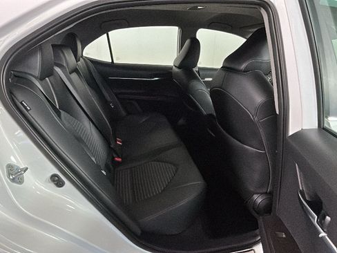 Used 2024 Toyota Camry SE FWD image 28
