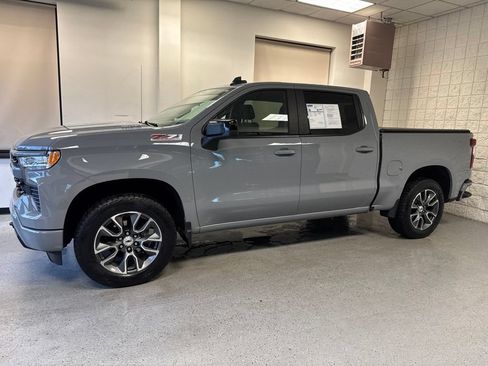 Used 2024 Chevrolet Silverado 1500 RST w/ Z71 Off-Road Package AWD/4WD image 39