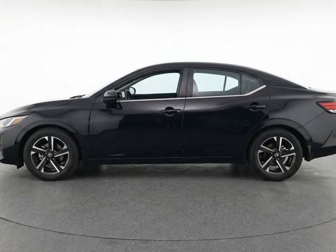 Used 2025 Nissan Sentra SV FWD image 5