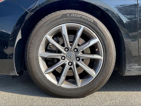 Used 2019 Acura TLX image 10