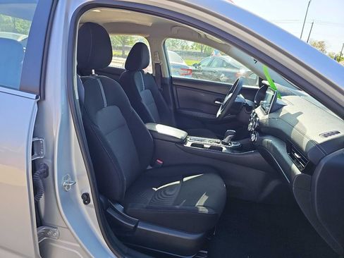 Used 2023 Nissan Sentra SV image 20