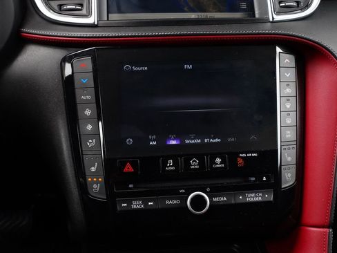 Used 2023 INFINITI QX50 Sport AWD/4WD image 25