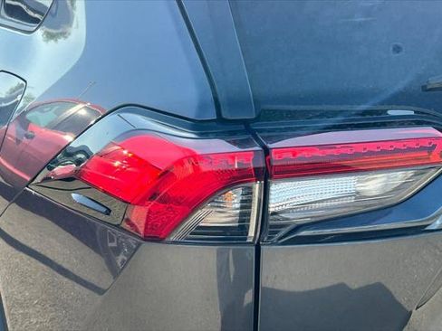 Certified 2024 Toyota RAV4 LE AWD/4WD image 20