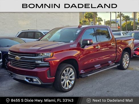 Used 2020 Chevrolet Silverado 1500 High Country w/ Technology Package image 2