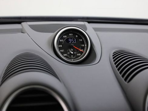 Certified 2025 Porsche 718 Cayman GTS image 19