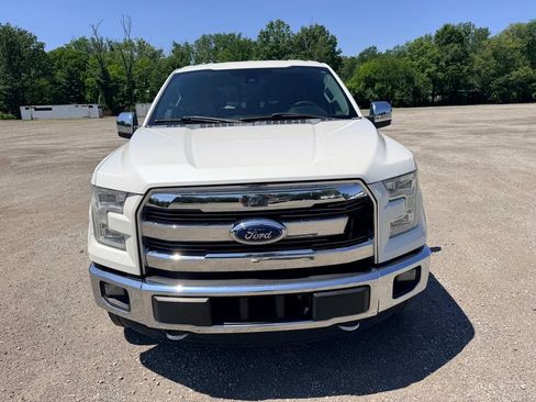 Used 2015 Ford F150 Lariat w/ Equipment Group 502A Luxury AWD/4WD image 2