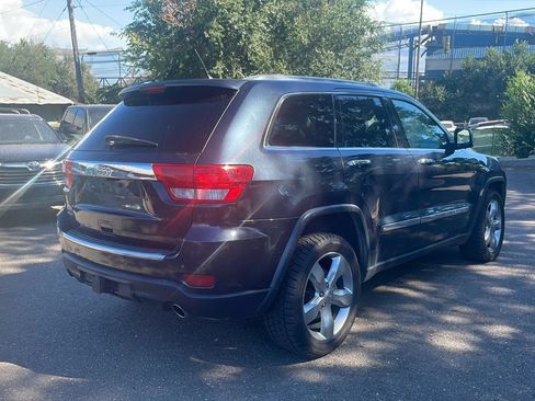 Used 2012 Jeep Grand Cherokee Limited w/ Trailer Tow Group IV AWD/4WD image 7