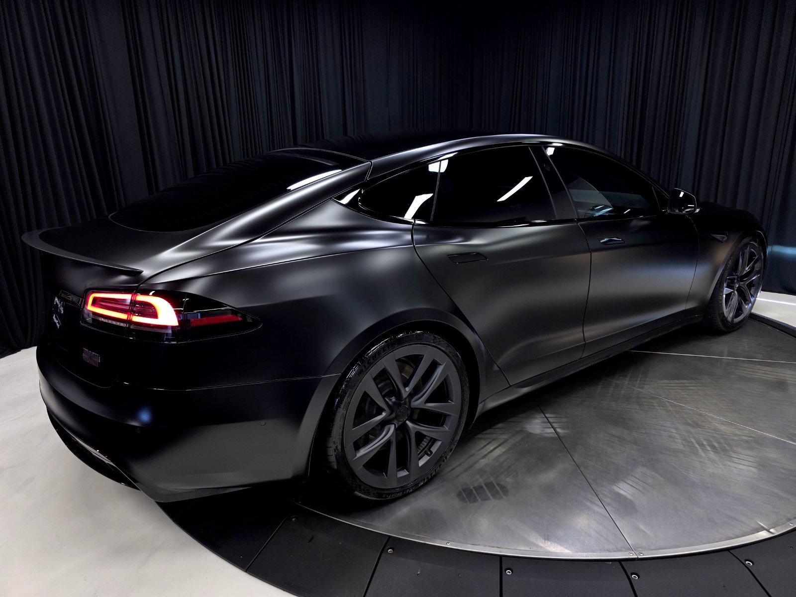Used 2022 Tesla Model S Plaid AWD/4WD image 43