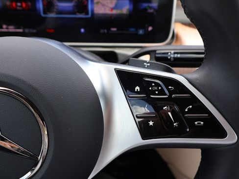 Certified 2025 Mercedes-Benz C 300 Sedan image 34