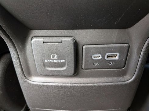 Used 2023 GMC Acadia AT4 w/ Technology Package image 26