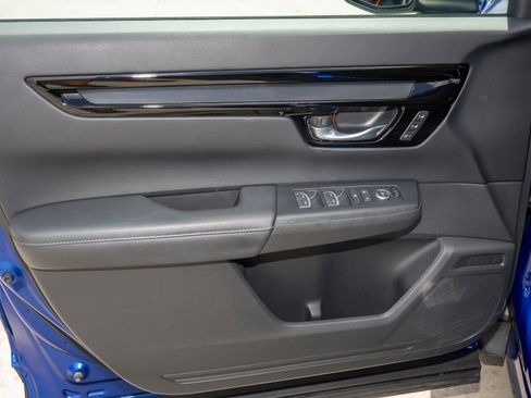 Certified 2023 Honda CR-V EX-L image 6