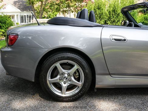 Used 2000 Honda S2000 image 10