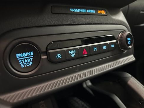 Used 2025 Ford Bronco Sport Badlands w/ Badlands Tech Package AWD/4WD image 32