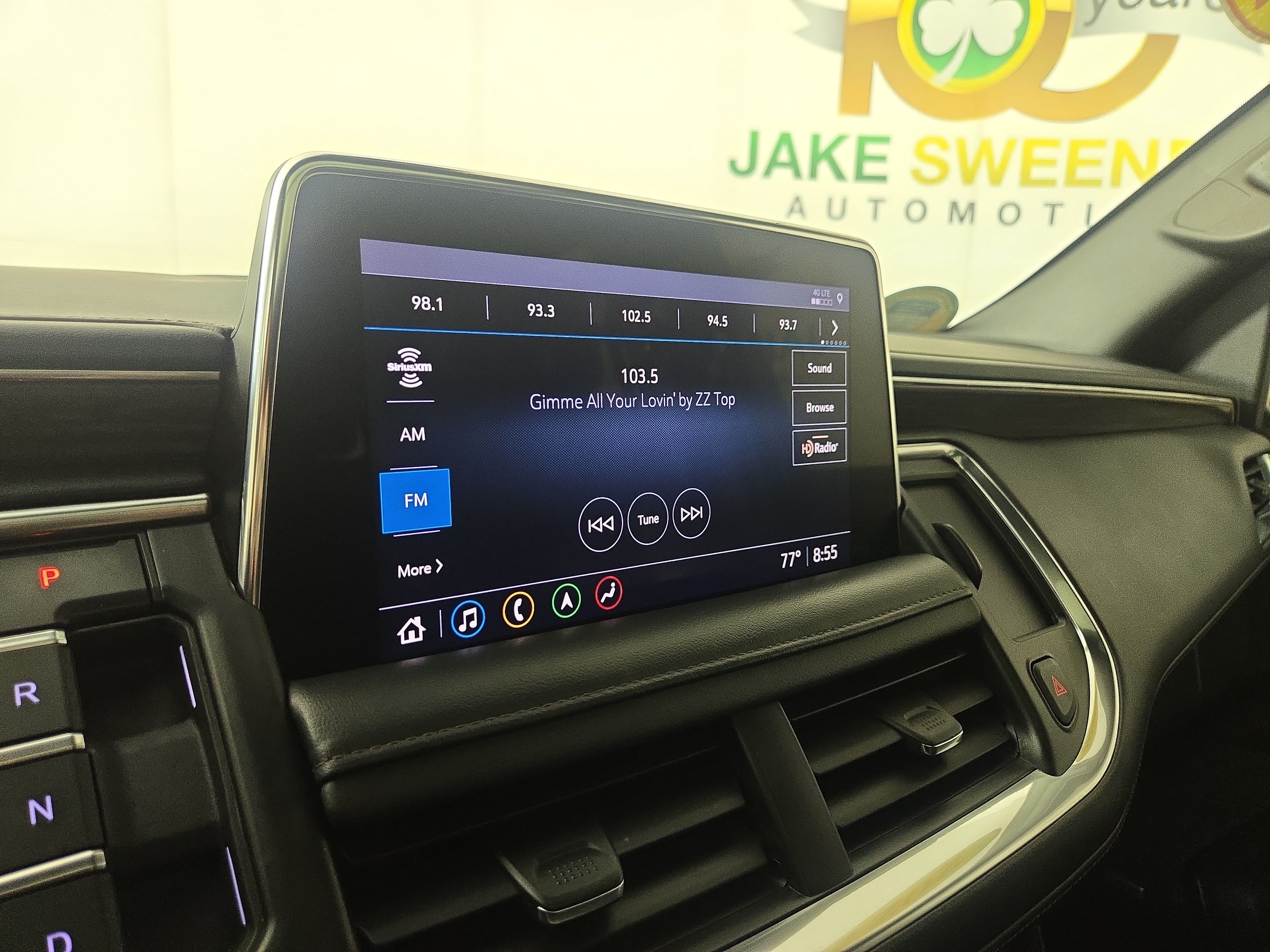 Used 2021 Chevrolet Tahoe High Country w/ Premium Package AWD/4WD image 17