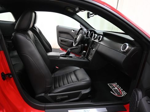 Used 2009 Ford Mustang Shelby GT500 RWD image 18