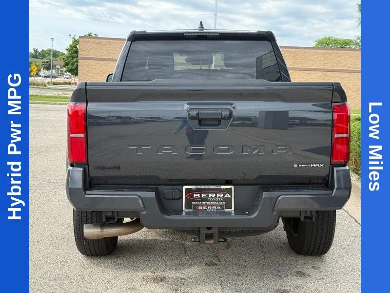 Used 2024 Toyota Tacoma TRD Sport AWD/4WD image 4
