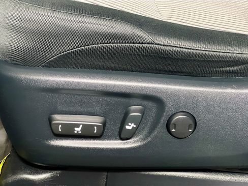 Used 2023 Toyota 4Runner SR5 image 15