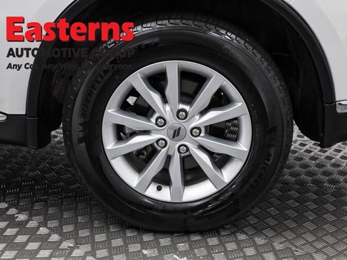 Used 2024 Dodge Durango SXT w/ Trailer Tow Group IV image 33