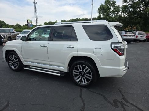 Used 2021 Toyota 4Runner Limited RWD image 8