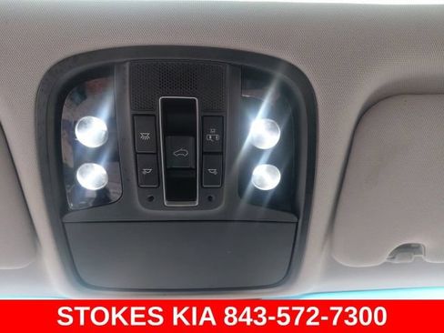Used 2020 Kia Sorento EX AWD/4WD image 24