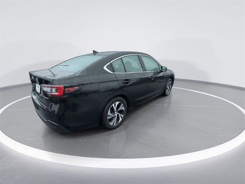 Used 2022 Subaru Legacy Premium image 8