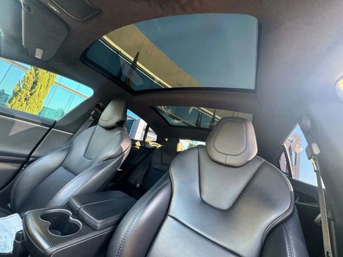 Used 2018 Tesla Model S 75D AWD/4WD image 11