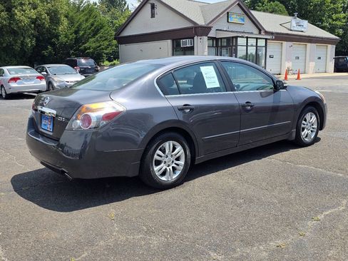 Used 2012 Nissan Altima 2.5 S w/ Convenience Pkg FWD image 8