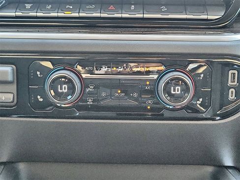 New 2026 Chevrolet Silverado 2500 LT w/ Texas Edition image 14