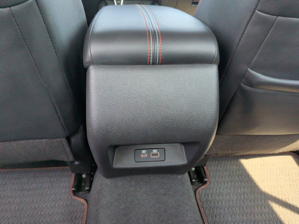 Used 2023 Nissan Altima 2.5 SR w/ SR Premium Package AWD/4WD image 18