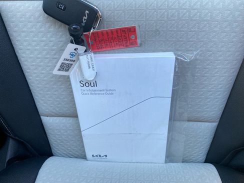 Used 2024 Kia Soul GT-Line image 37
