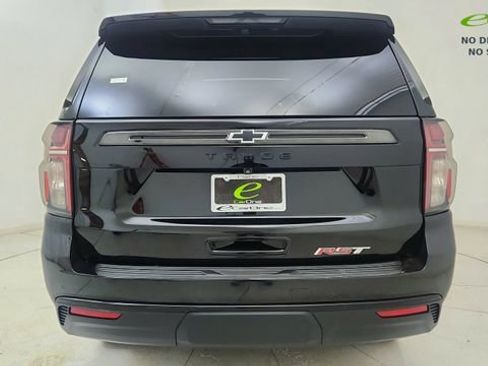 Used 2021 Chevrolet Tahoe RST w/ Luxury Package RWD image 5