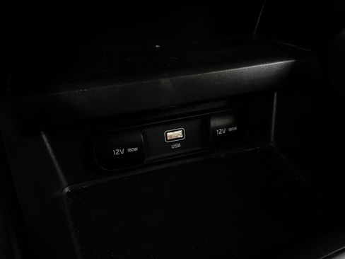 Used 2025 Kia Soul FWD image 25